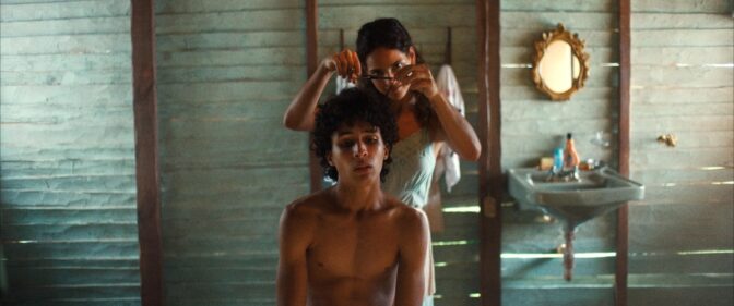 Los Frikis Film Review